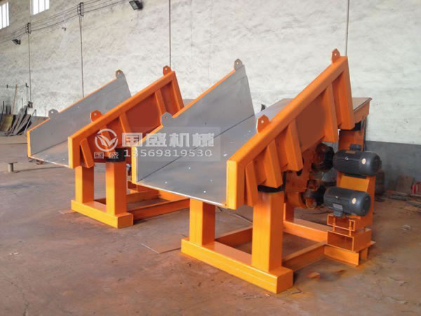 ZZF振動放礦機(jī)安裝