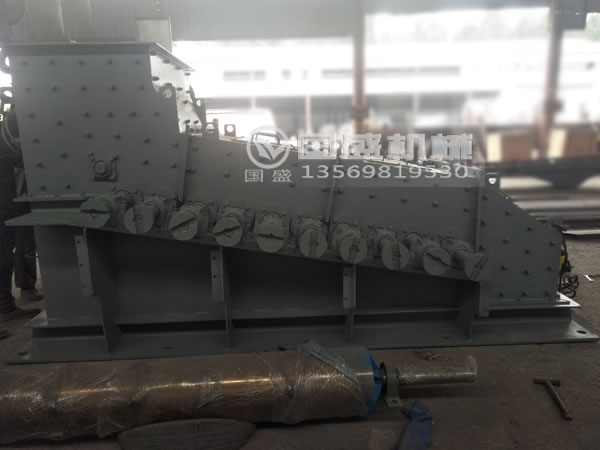 滾軸式篩分機(jī) 滾軸式篩分機(jī)