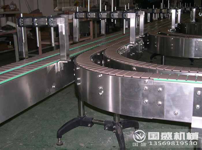 紙箱鏈板運輸機 紙箱鏈板運輸機